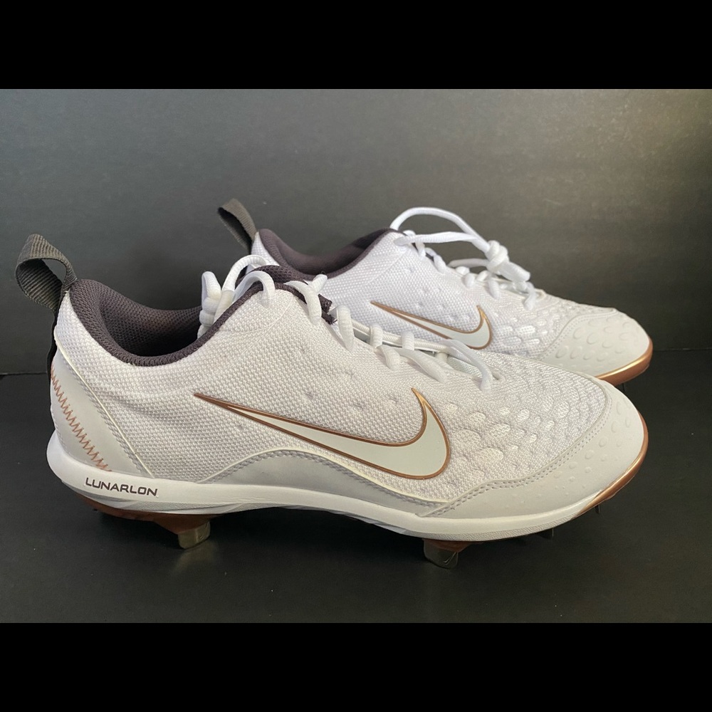 Nike Hyperdiamond Metal Softball Cleat womens 7.5